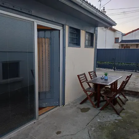 Maisonette Chaleureuse De 75 M², Proche De Paris. * ヴィルモンブル