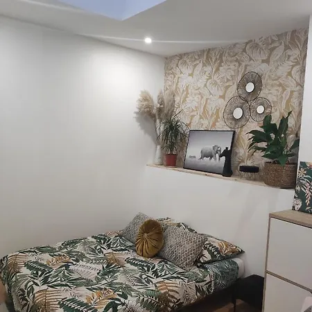 Maisonette Chaleureuse De 75 M², Proche De Paris. ヴィルモンブル